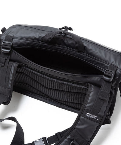 DE ROUTE MESSENGER BAG