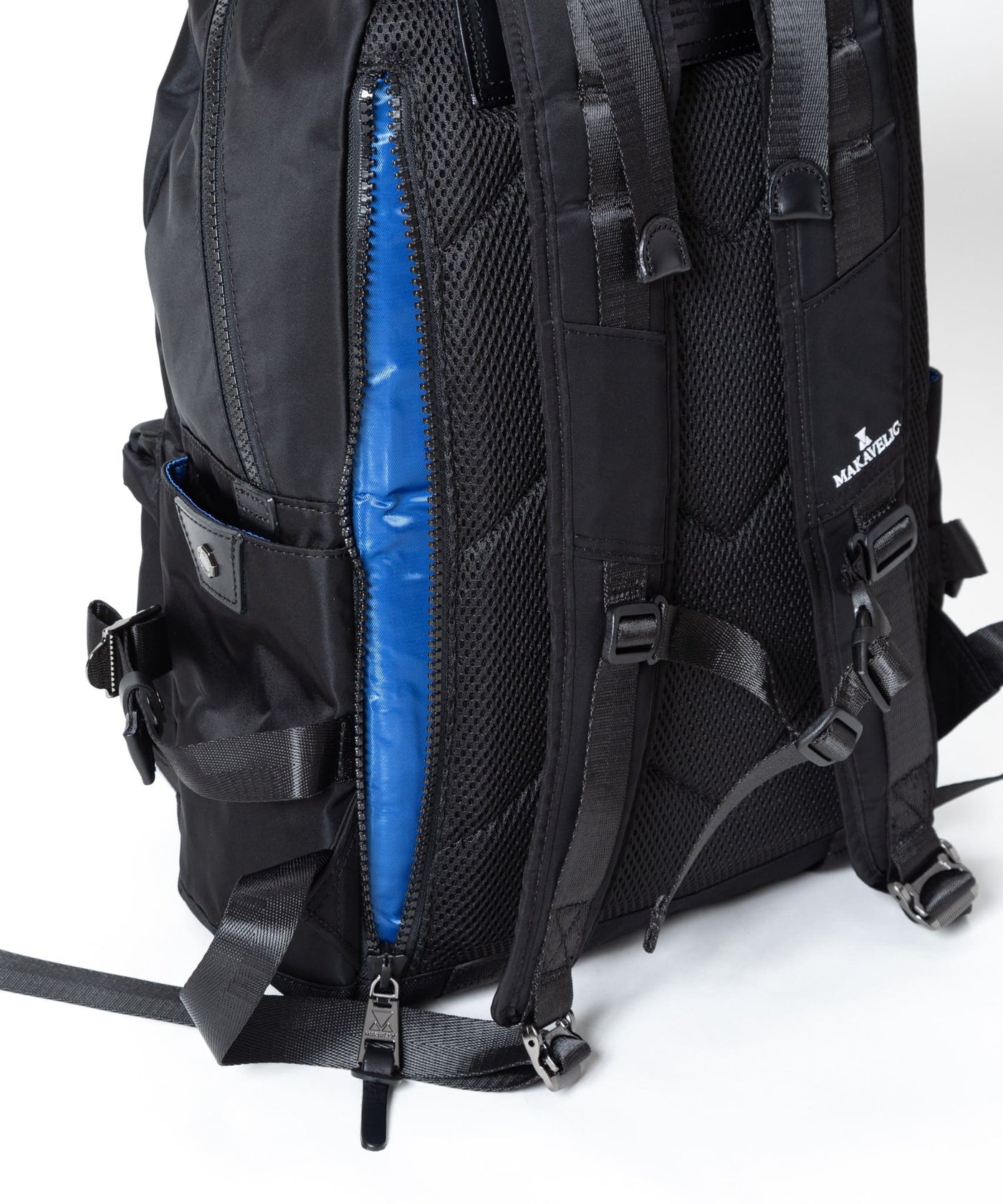 FUNDAMENTAL DAYPACK