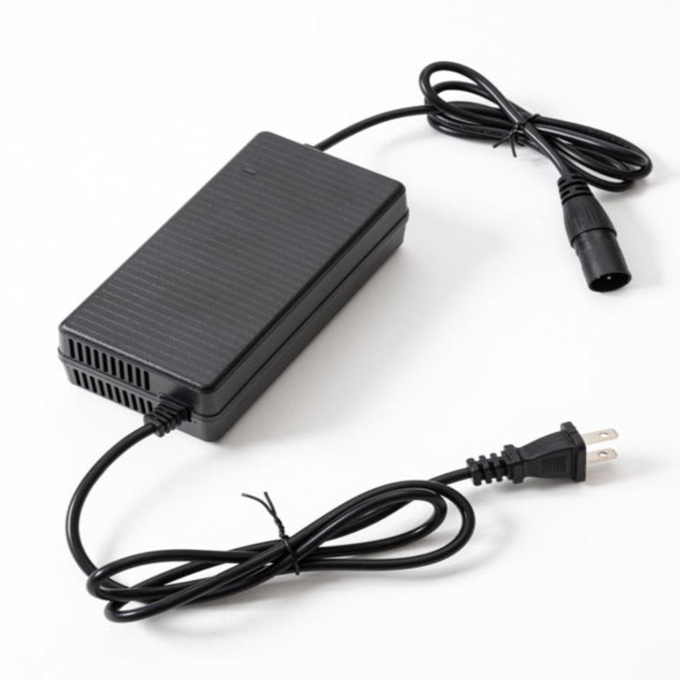 ARCHON TR1 バッテリー交換(取替工事費込) 充電器付き ARCHON TR1 バッテリー交換(取替工事費込) 充電器付き - メルカリ