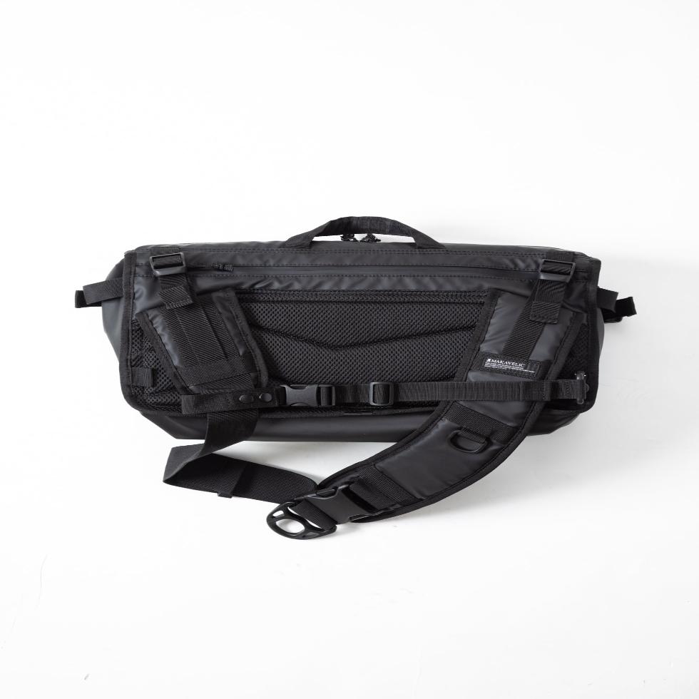 DE ROUTE MESSENGER BAG