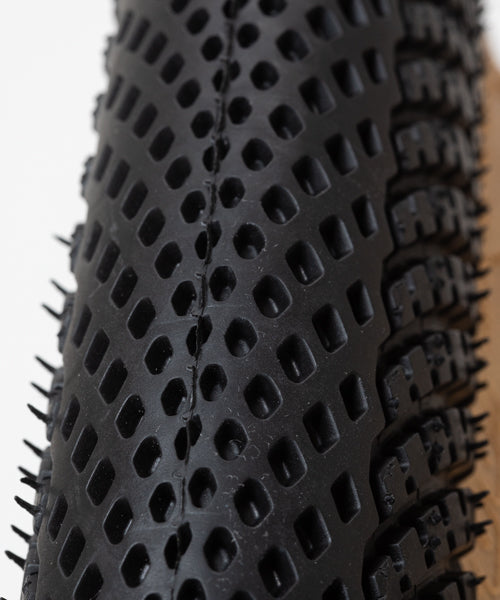 VEE Tire_ Speedster [20x4.0] [W] NATURAL – MAD BOLT GARAGE